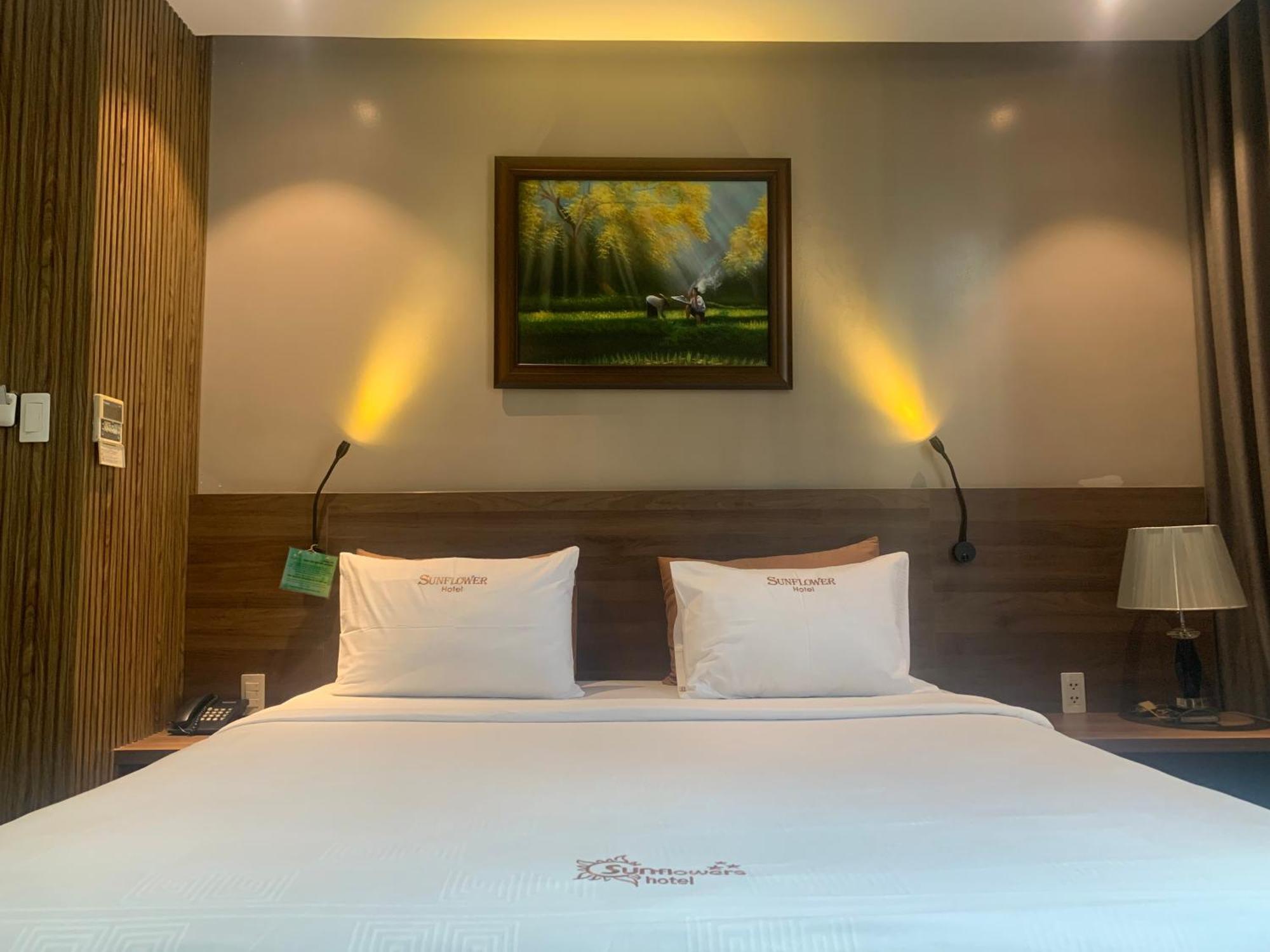 Sunflower Luxury Hotel TP. Hồ Chí Minh Ngoại thất bức ảnh